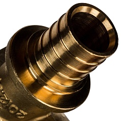 STOUT  Угольник настенный с креплением 20xRp 1/2" для труб из сшитого полиэтилена аксиальный