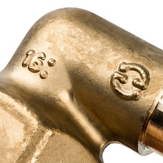 STOUT  Угольник-переходник с внутренней резьбой 16xG 3/4" для труб из сшитого полиэтилена аксиальный