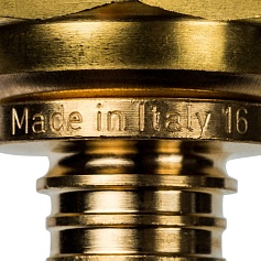 STOUT  Переходник с накидной гайкой 16xG 1/2" для труб из сшитого полиэтилена аксиальный