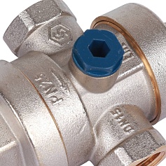 STOUT  Редуктор давления PN25 вн/вн 1/2" с выходом под манометр