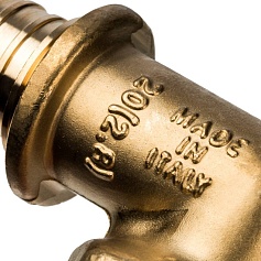 STOUT  Угольник-переходник с наружной резьбой 20xR 3/4" для труб из сшитого полиэтилена аксиальный