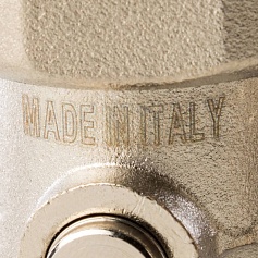 STOUT  Узел нижнего подключения радиатора для двухтрубной системы, угловой  3/4