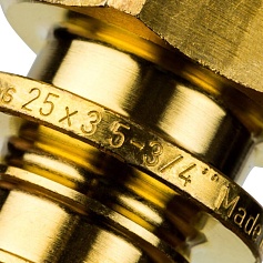 STOUT  Переходник с внутренней резьбой 25xG 3/4" для труб из сшитого полиэтилена аксиальный