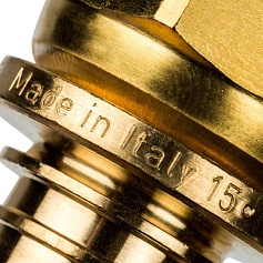 STOUT  Переходник с накидной гайкой 20xG 1/2" для труб из сшитого полиэтилена аксиальный