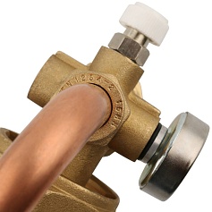 STOUT  Насосно-смесительный узел с термостатическим клапаном и байпасом, без насоса