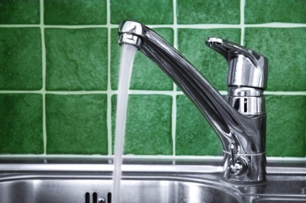 Давление воды в водопроводе частного дома: как увеличить и поддерживать  напор